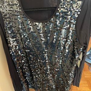 NWT beautiful sequined Reba top.